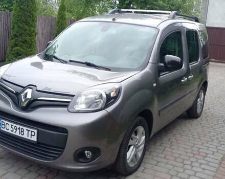 Сірий Рено Кєнгу, об'ємом двигуна 1.2 л та пробігом 126 тис. км за 8900 $, фото 4 на Automoto.ua