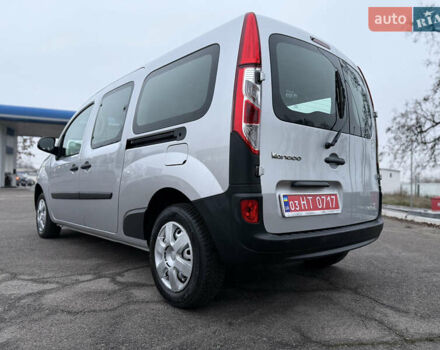 Серый Рено Кенгу, объемом двигателя 1.5 л и пробегом 172 тыс. км за 12999 $, фото 23 на Automoto.ua