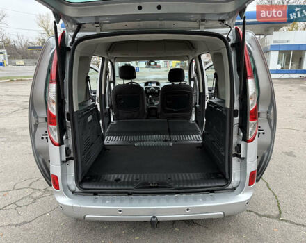 Серый Рено Кенгу, объемом двигателя 1.5 л и пробегом 196 тыс. км за 12999 $, фото 92 на Automoto.ua