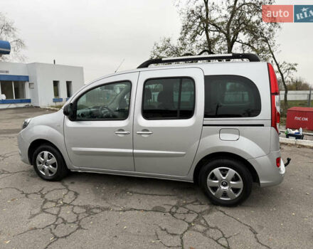 Серый Рено Кенгу, объемом двигателя 1.5 л и пробегом 196 тыс. км за 12999 $, фото 25 на Automoto.ua