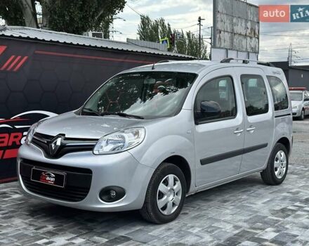 Серый Рено Кенгу, объемом двигателя 1.5 л и пробегом 171 тыс. км за 12800 $, фото 6 на Automoto.ua