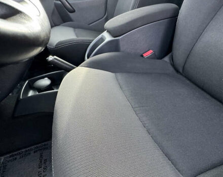 Серый Рено Кенгу, объемом двигателя 1.2 л и пробегом 155 тыс. км за 12900 $, фото 15 на Automoto.ua