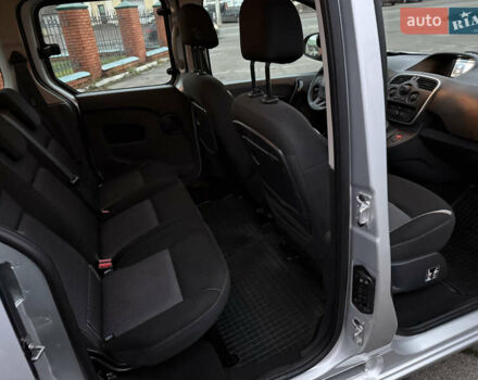 Серый Рено Кенгу, объемом двигателя 1.5 л и пробегом 172 тыс. км за 12999 $, фото 42 на Automoto.ua