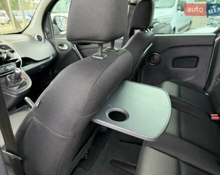 Рено Кенгу 2016 в Одессе на Automoto.ua Серый Рено Кенгу, объемом двигателя 1.5 л и пробегом 156 тыс. км за 13650 $, фото 29 на Automoto.ua