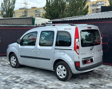 Серый Рено Кенгу, объемом двигателя 1.5 л и пробегом 171 тыс. км за 12600 $, фото 2 на Automoto.ua