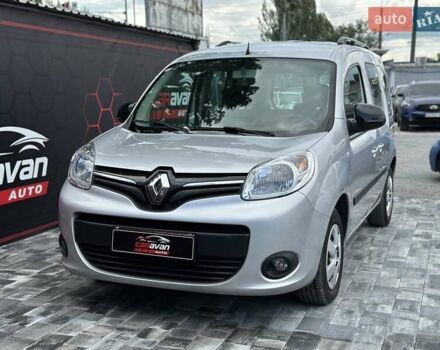 Серый Рено Кенгу, объемом двигателя 1.5 л и пробегом 171 тыс. км за 12800 $, фото 5 на Automoto.ua