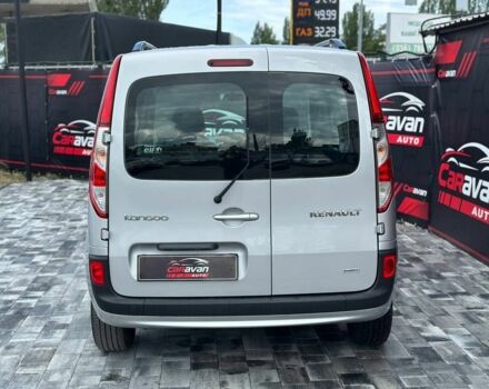 Серый Рено Кенгу, объемом двигателя 1.5 л и пробегом 171 тыс. км за 12600 $, фото 5 на Automoto.ua