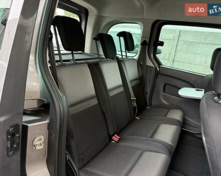 Рено Кенгу 2016 в Одессе на Automoto.ua Серый Рено Кенгу, объемом двигателя 1.5 л и пробегом 156 тыс. км за 13650 $, фото 44 на Automoto.ua