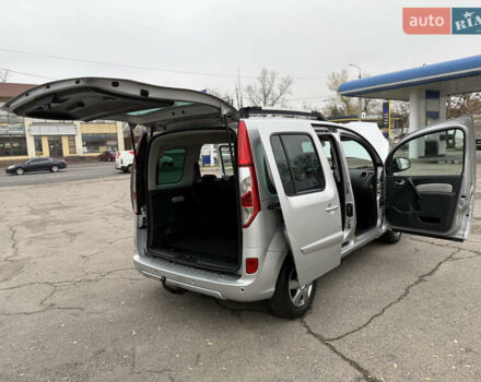 Серый Рено Кенгу, объемом двигателя 1.5 л и пробегом 196 тыс. км за 12999 $, фото 118 на Automoto.ua