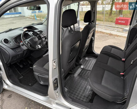 Серый Рено Кенгу, объемом двигателя 1.5 л и пробегом 196 тыс. км за 12999 $, фото 67 на Automoto.ua