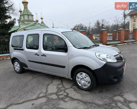 Серый Рено Кенгу, объемом двигателя 1.5 л и пробегом 172 тыс. км за 12999 $, фото 11 на Automoto.ua