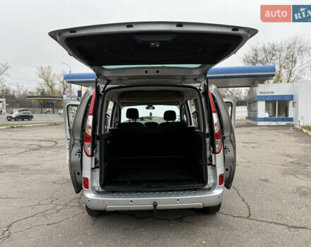 Серый Рено Кенгу, объемом двигателя 1.5 л и пробегом 196 тыс. км за 12999 $, фото 120 на Automoto.ua