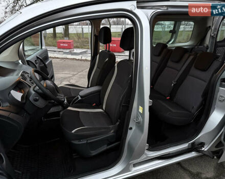 Серый Рено Кенгу, объемом двигателя 1.5 л и пробегом 172 тыс. км за 12999 $, фото 59 на Automoto.ua