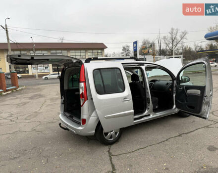 Серый Рено Кенгу, объемом двигателя 1.5 л и пробегом 196 тыс. км за 12999 $, фото 117 на Automoto.ua