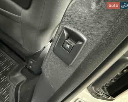 Серый Рено Кенгу, объемом двигателя 1.5 л и пробегом 196 тыс. км за 12999 $, фото 96 на Automoto.ua