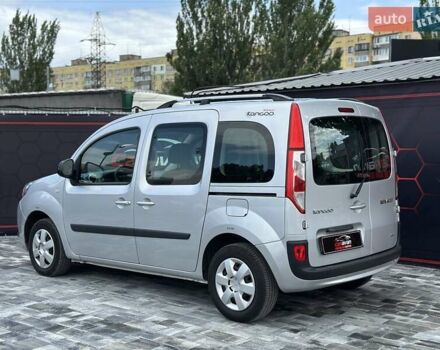 Серый Рено Кенгу, объемом двигателя 1.5 л и пробегом 171 тыс. км за 12800 $, фото 9 на Automoto.ua