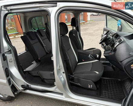 Серый Рено Кенгу, объемом двигателя 1.5 л и пробегом 196 тыс. км за 12999 $, фото 85 на Automoto.ua