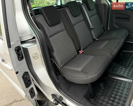 Серый Рено Кенгу, объемом двигателя 1.5 л и пробегом 196 тыс. км за 12999 $, фото 55 на Automoto.ua