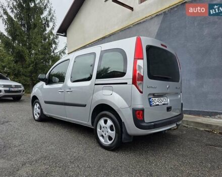 Серый Рено Кенгу, объемом двигателя 1.46 л и пробегом 157 тыс. км за 11700 $, фото 5 на Automoto.ua