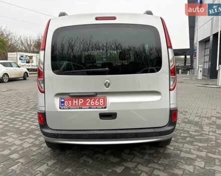 Серый Рено Кенгу, объемом двигателя 1.5 л и пробегом 220 тыс. км за 11250 $, фото 6 на Automoto.ua