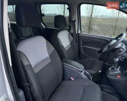 Серый Рено Кенгу, объемом двигателя 1.5 л и пробегом 191 тыс. км за 12800 $, фото 25 на Automoto.ua