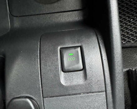 Серый Рено Кенгу, объемом двигателя 0 л и пробегом 65 тыс. км за 8800 $, фото 13 на Automoto.ua