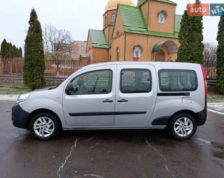 Серый Рено Кенгу, объемом двигателя 1.5 л и пробегом 198 тыс. км за 12800 $, фото 5 на Automoto.ua