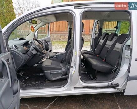 Серый Рено Кенгу, объемом двигателя 1.5 л и пробегом 198 тыс. км за 12800 $, фото 23 на Automoto.ua