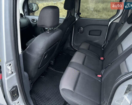 Серый Рено Кенгу, объемом двигателя 1.5 л и пробегом 191 тыс. км за 12800 $, фото 18 на Automoto.ua