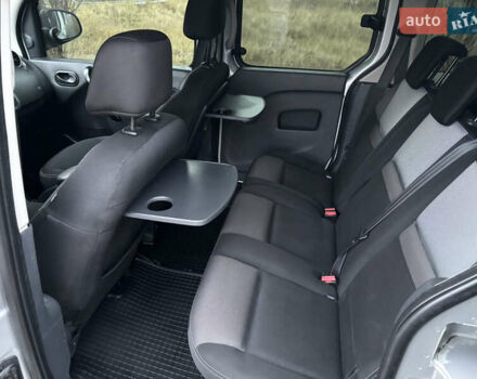 Серый Рено Кенгу, объемом двигателя 1.5 л и пробегом 191 тыс. км за 12800 $, фото 19 на Automoto.ua