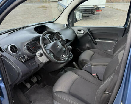 Серый Рено Кенгу, объемом двигателя 1.5 л и пробегом 112 тыс. км за 11950 $, фото 13 на Automoto.ua