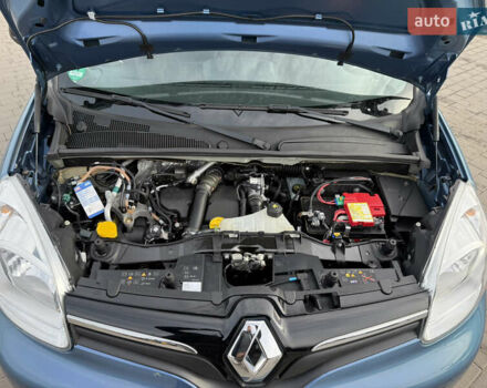 Серый Рено Кенгу, объемом двигателя 1.5 л и пробегом 112 тыс. км за 11950 $, фото 19 на Automoto.ua