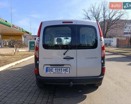 Серый Рено Кенгу, объемом двигателя 1.5 л и пробегом 198 тыс. км за 12800 $, фото 8 на Automoto.ua