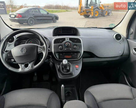 Серый Рено Кенгу, объемом двигателя 1.5 л и пробегом 112 тыс. км за 11950 $, фото 14 на Automoto.ua