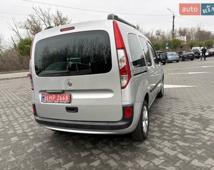 Серый Рено Кенгу, объемом двигателя 1.5 л и пробегом 220 тыс. км за 11250 $, фото 7 на Automoto.ua