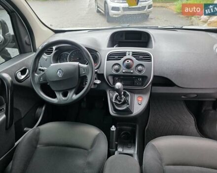 Серый Рено Кенгу, объемом двигателя 1.46 л и пробегом 157 тыс. км за 11700 $, фото 11 на Automoto.ua