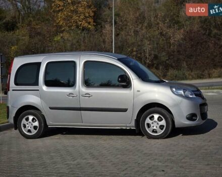 Рено Кєнгу 2017 у Тернополі на Automoto.ua Сірий Рено Кєнгу, об'ємом двигуна 1.5 л та пробігом 157 тис. км за 12699 $, фото 8 на Automoto.ua