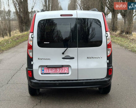 Серый Рено Кенгу, объемом двигателя 1.5 л и пробегом 191 тыс. км за 12800 $, фото 5 на Automoto.ua