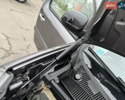 Серый Рено Кенгу, объемом двигателя 1.5 л и пробегом 170 тыс. км за 13999 $, фото 94 на Automoto.ua