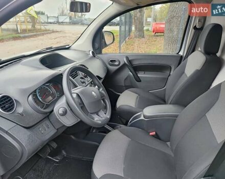 Рено Кенгу 2018 в Виннице на Automoto.ua Серый Рено Кенгу, объемом двигателя 0 л и пробегом 47 тыс. км за 12500 $, фото 3 на Automoto.ua