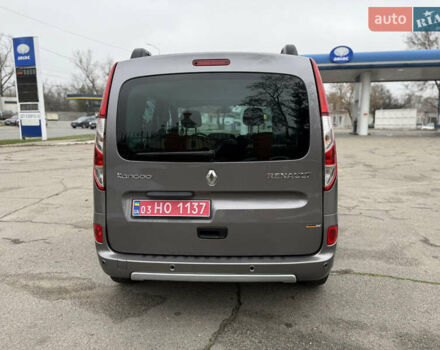 Серый Рено Кенгу, объемом двигателя 1.5 л и пробегом 170 тыс. км за 13999 $, фото 20 на Automoto.ua