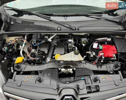 Серый Рено Кенгу, объемом двигателя 1.5 л и пробегом 170 тыс. км за 13999 $, фото 9 на Automoto.ua