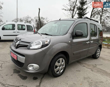 Серый Рено Кенгу, объемом двигателя 1.5 л и пробегом 170 тыс. км за 13999 $, фото 26 на Automoto.ua