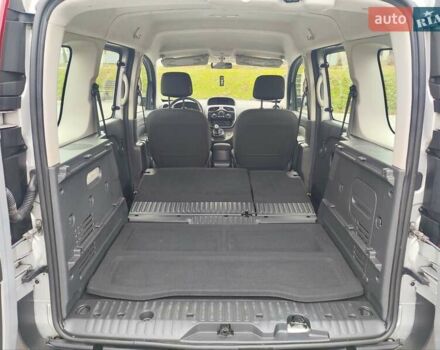 Серый Рено Кенгу, объемом двигателя 1.5 л и пробегом 145 тыс. км за 13300 $, фото 30 на Automoto.ua