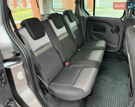 Серый Рено Кенгу, объемом двигателя 1.5 л и пробегом 170 тыс. км за 13999 $, фото 41 на Automoto.ua