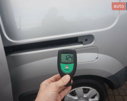 Сірий Рено Кєнгу, об'ємом двигуна 0 л та пробігом 79 тис. км за 11111 $, фото 71 на Automoto.ua