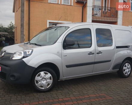 Сірий Рено Кєнгу, об'ємом двигуна 0 л та пробігом 79 тис. км за 11111 $, фото 13 на Automoto.ua