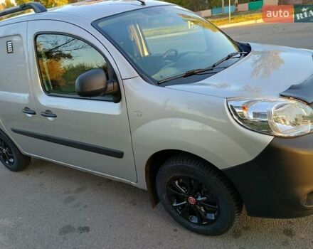 Серый Рено Кенгу, объемом двигателя 1.46 л и пробегом 70 тыс. км за 14000 $, фото 7 на Automoto.ua