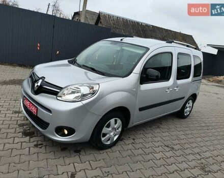 Серый Рено Кенгу, объемом двигателя 1.5 л и пробегом 145 тыс. км за 13300 $, фото 3 на Automoto.ua