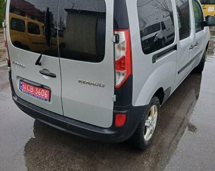 Сірий Рено Кєнгу, об'ємом двигуна 0 л та пробігом 111 тис. км за 12750 $, фото 6 на Automoto.ua